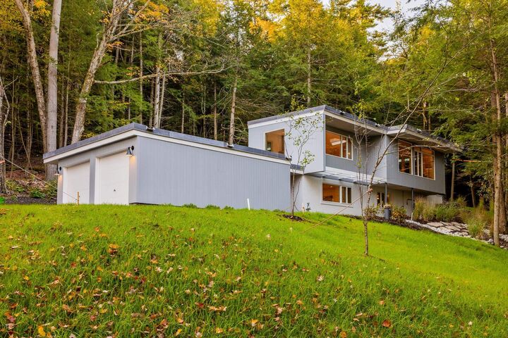 Property Photo: 25 Hemlock Road NH 03755