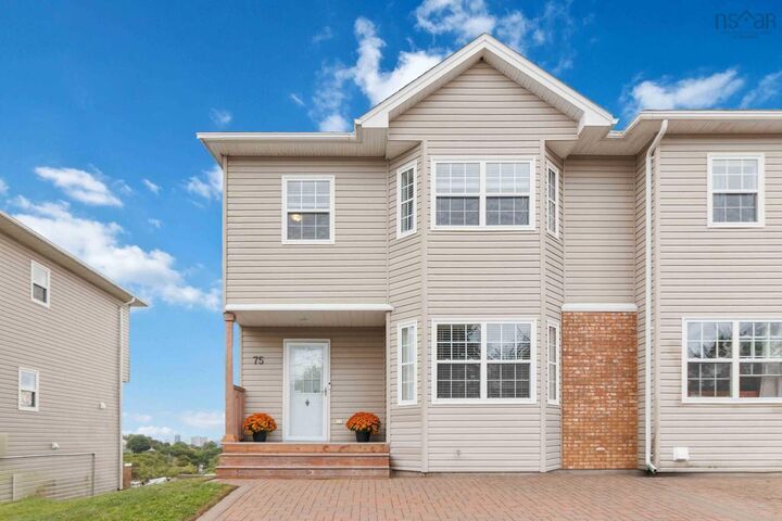 75 Joffre Street  Dartmouth NS B2Y 3C7 photo