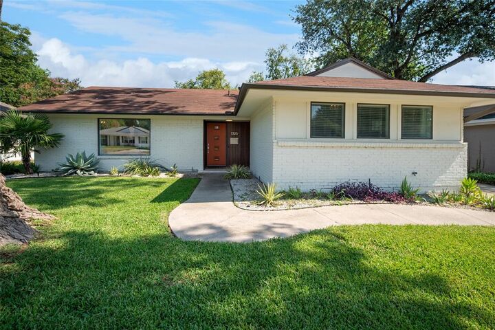 7325 Rutgers Drive  Dallas TX 75214 photo
