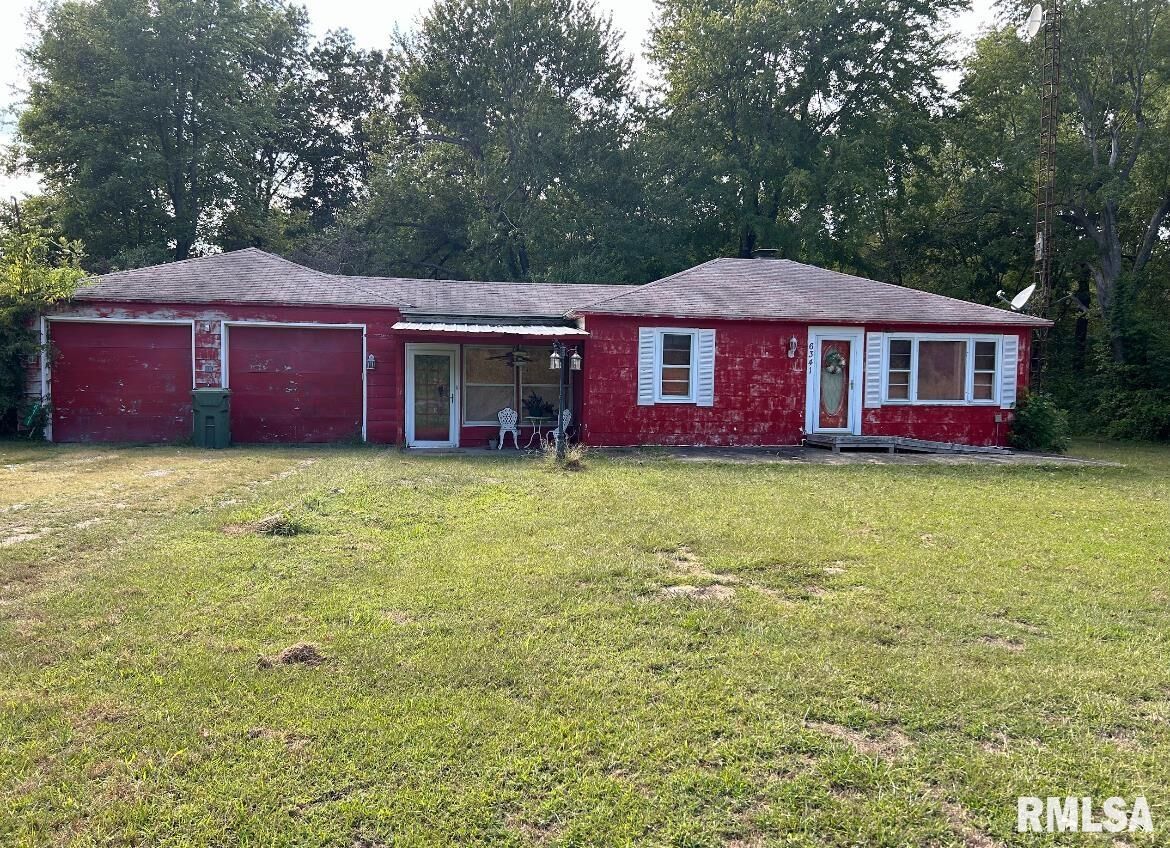 Property Photo:  6341 N Il Hwy 37 Highway  IL 62816 