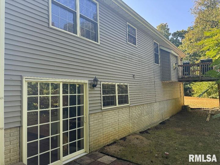 Property Photo: 106 Stone Creek Court IL 61611