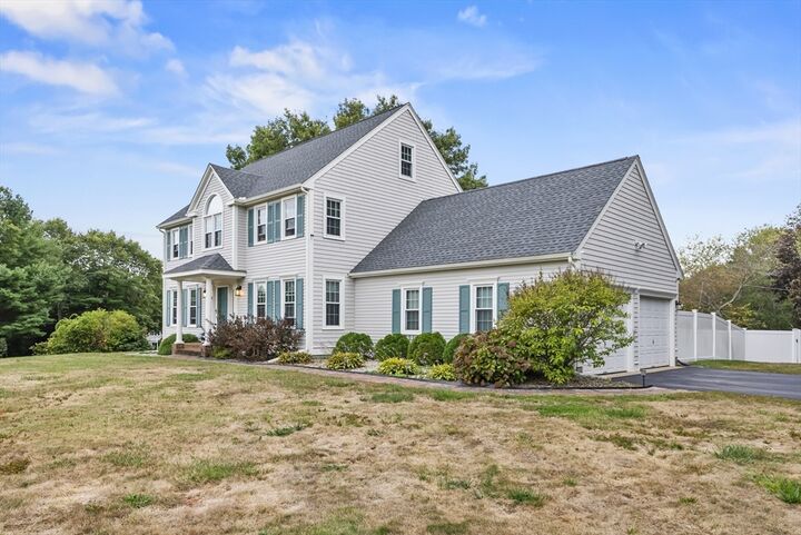 Property Photo:  64 Ocean Hill Dr  MA 02364 