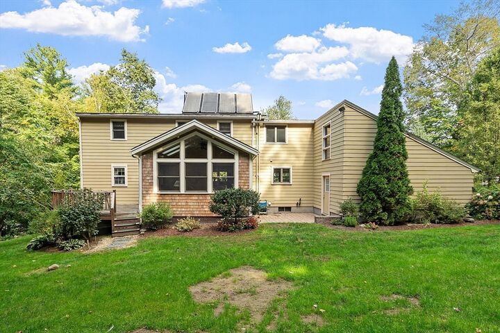 Property Photo:  20 Woodside Dr  MA 01564 