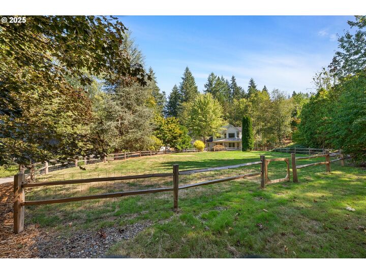 Property Photo:  19111 NE 174th St  WA 98606 