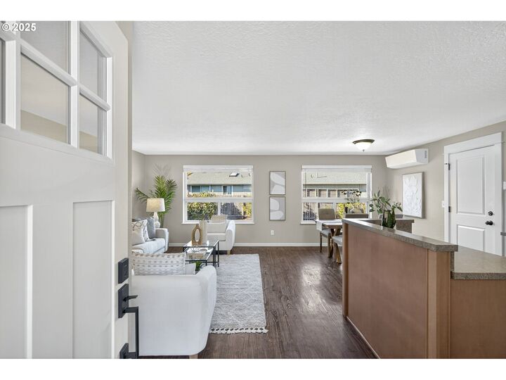 Property Photo:  11354 SW Chantilly  OR 97070 
