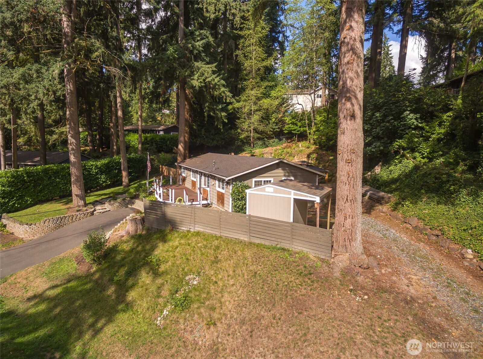 Property Photo:  15717  180th Place NE  WA 98072 