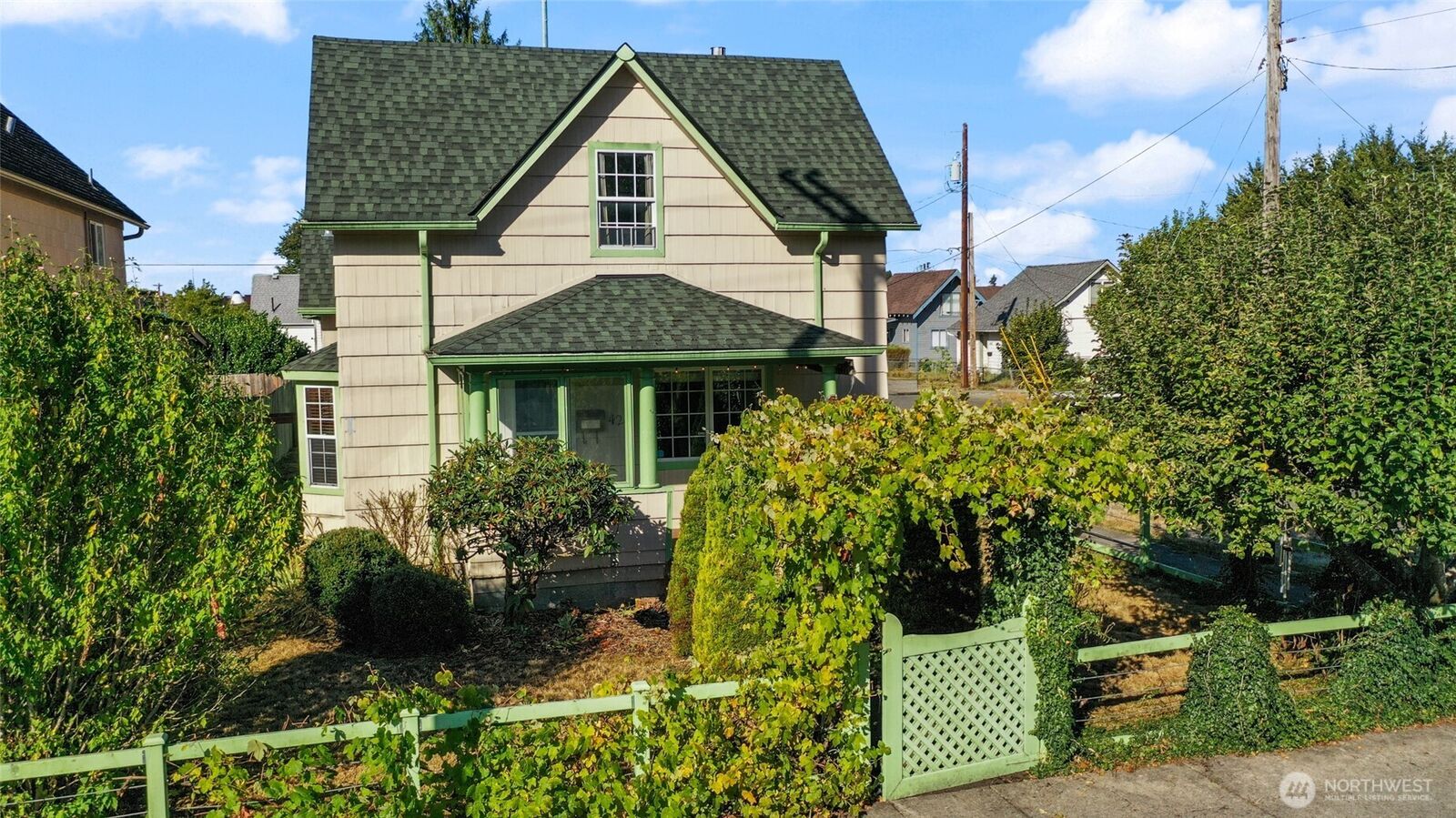 Property Photo:  429 N Buckner Street  WA 98531 