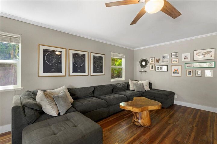 Property Photo: 2740 Liholani St 10 HI 96768