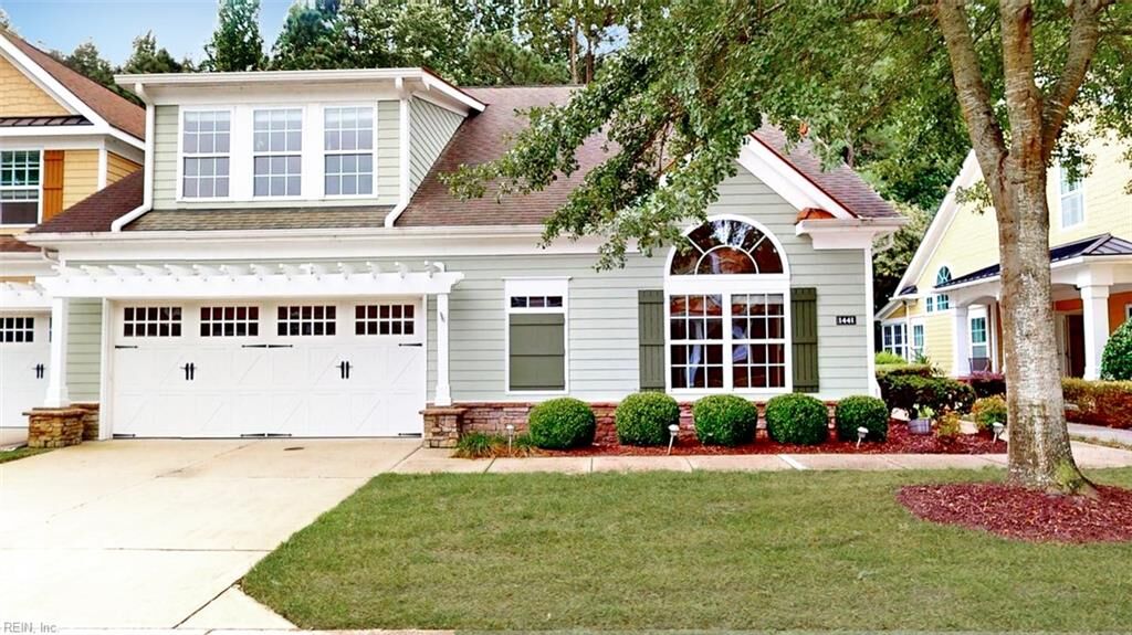 Property Photo: 1441 Carrolton Way 165 VA 23320