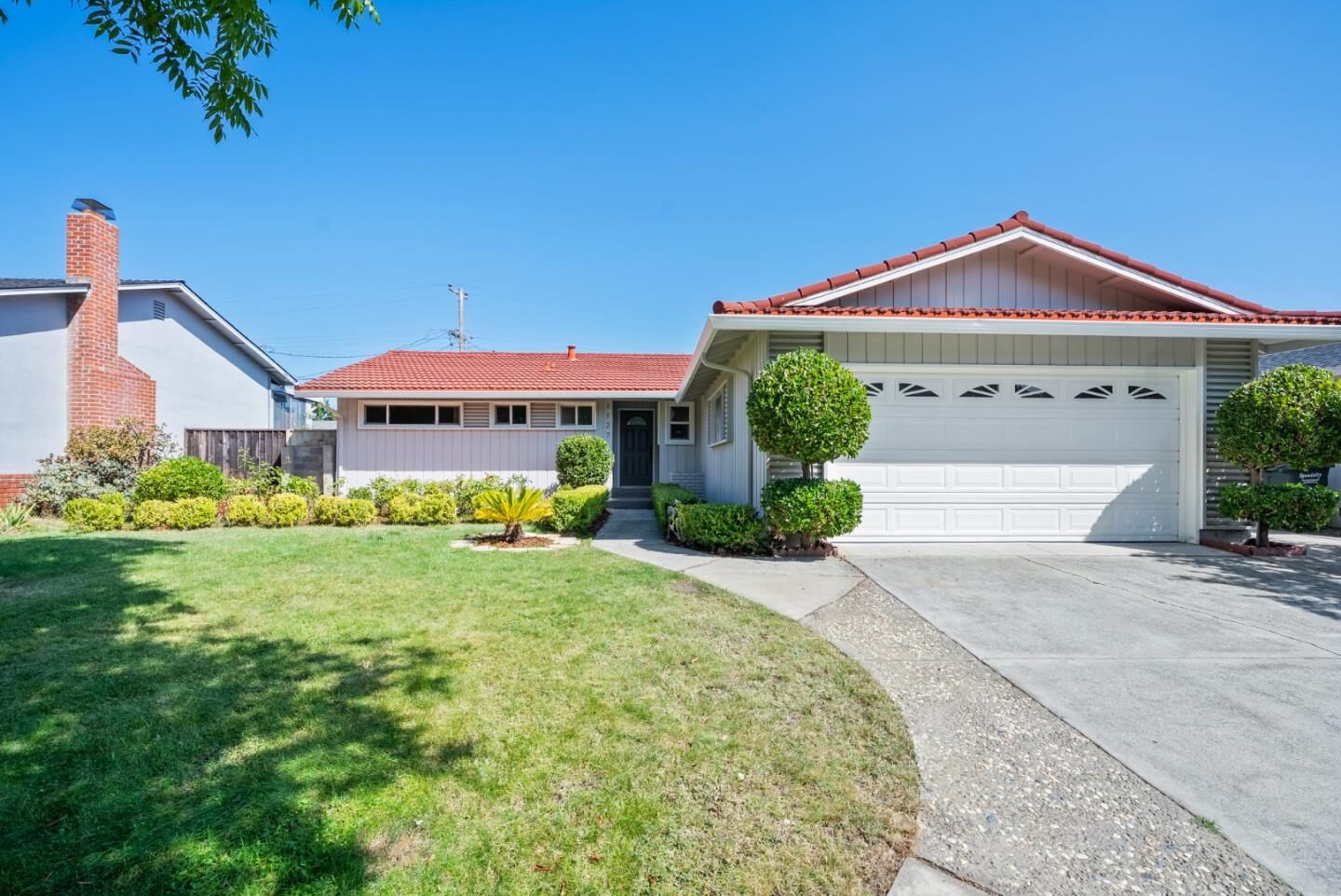 Property Photo:  1127 Viscaino Avenue  CA 94086 