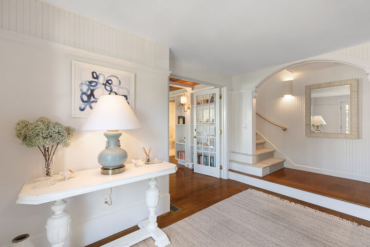 Property Photo:  33 Thimble Farms Road  CT 06405
