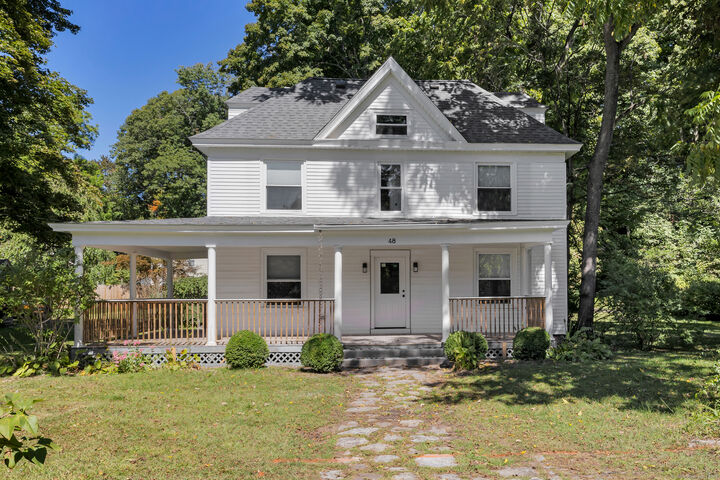 Property Photo:  48 Water Street 2  CT 06073 