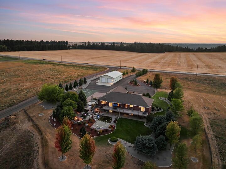 Property Photo:  9102 N Forker Rd  WA 99217 