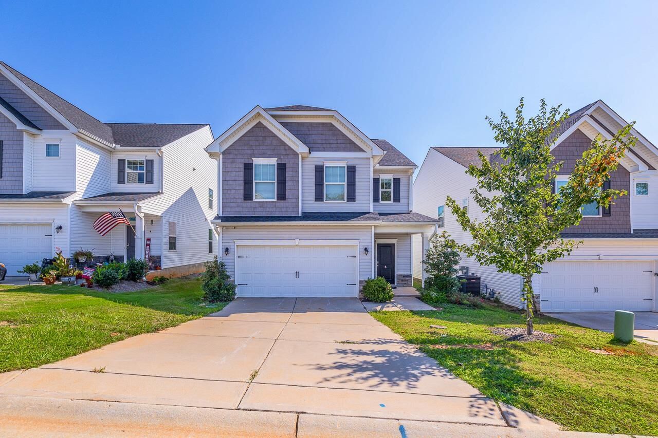 Property Photo: 6 Ashborne Lane SC 29681