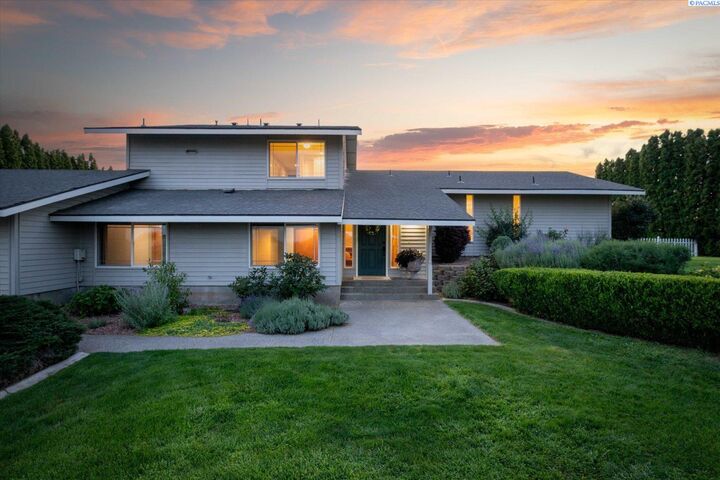 Property Photo: 590 McDonald Dr WA 99301
