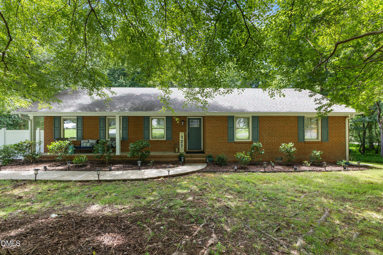Property Photo:  127 Shadowbrook Drive  NC 27278 