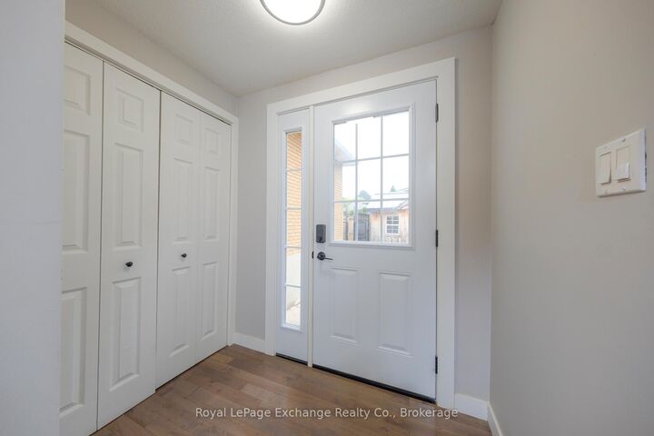 Property Photo:  427 Highland Drive  ON N2Z 1X4 