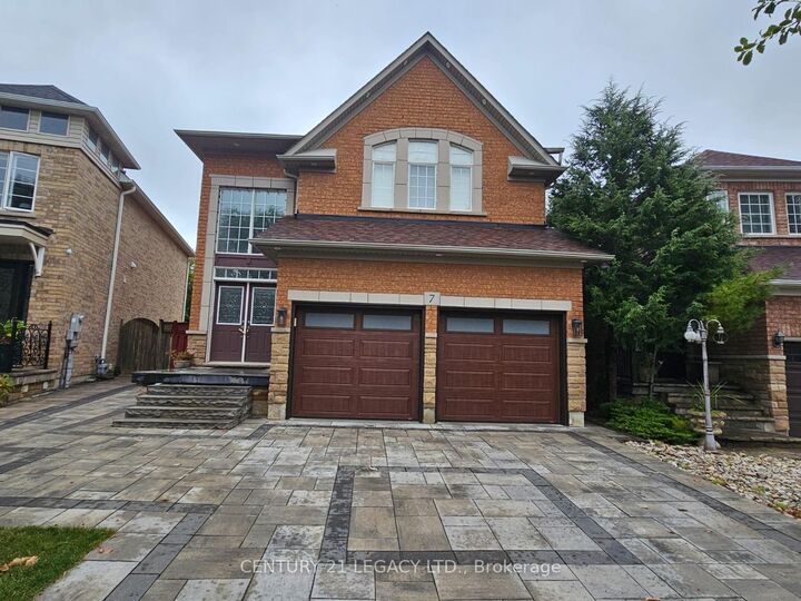 Property Photo:  7 Trailside Walk  ON L6S 6J1 