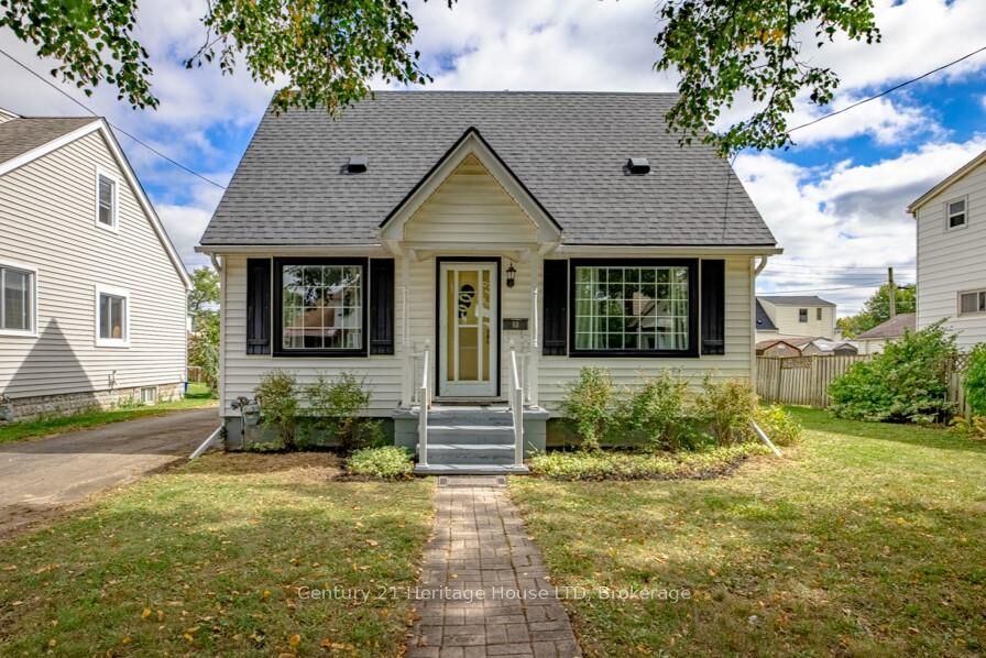 Property Photo:  68 Wallace Avenue S  ON L3B 1R5 