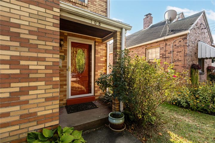 Property Photo: 108 Hill Ave PA 15024