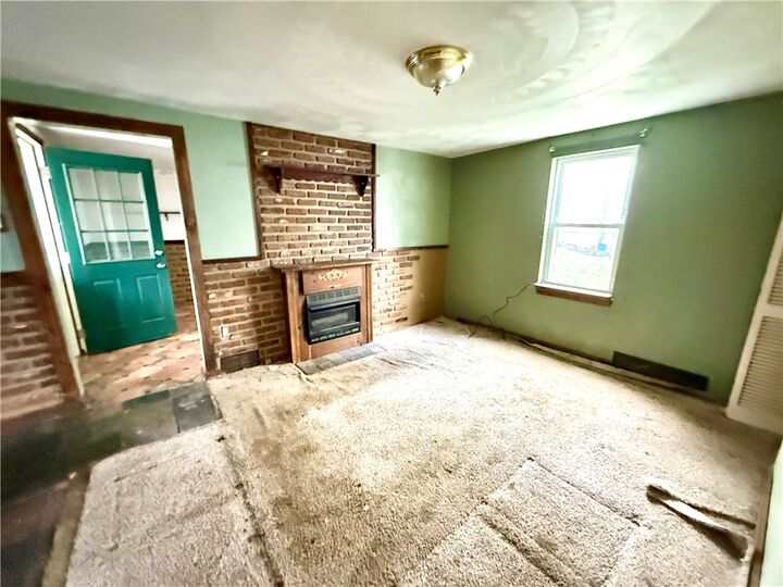 Property Photo: 709 Darlington PA 15644