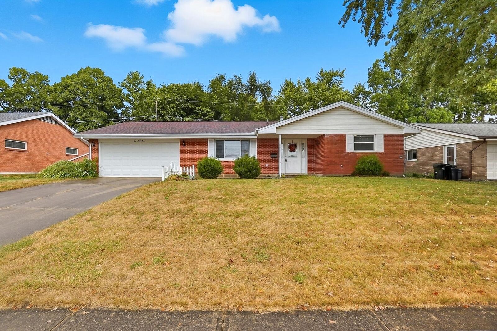 Property Photo:  1063 Royalton Drive  OH 45377 