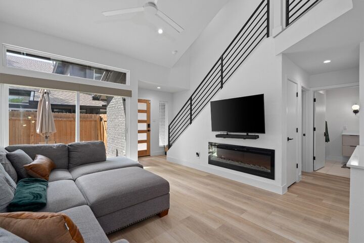 Property Photo: 1901 Albury Cove D TX 78758