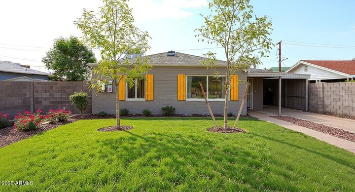 1851 E Avalon Drive  Phoenix AZ 85016 photo