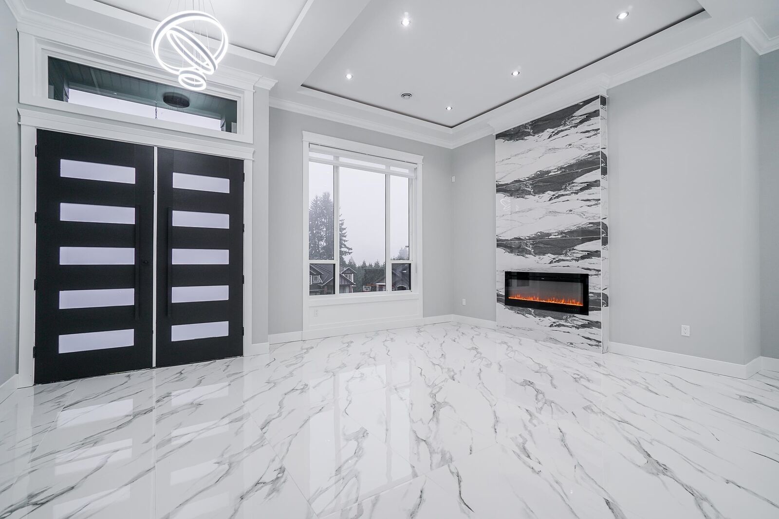 Photo de la propriété: 14220 114 Avenue BC V3R 5H3