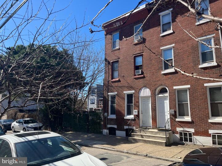 Property Photo: 1908 E Arizona Street PA 19125