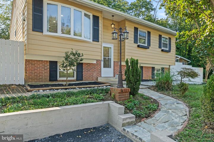 Property Photo:  3024 Tarpon Road  MD 21140 