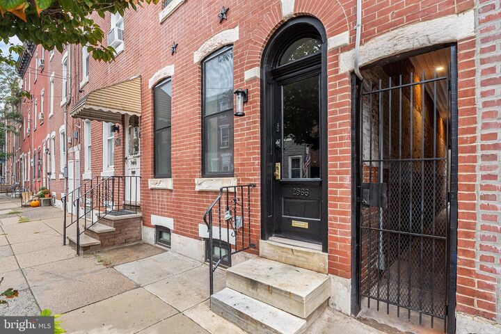 Property Photo:  2566 Salmon Street  PA 19125 