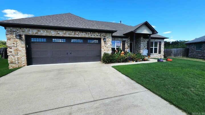 Property Photo:  14 Cobalt Cove  AR 72058 