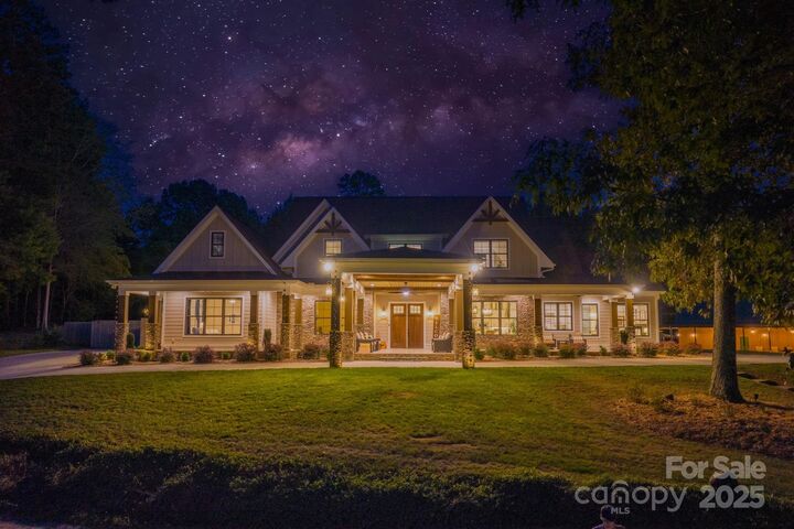 Property Photo:  1619 Ellis Belk Road  NC 28112 