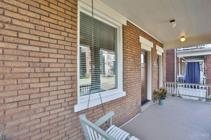 Property Photo:  2911 Robertson Avenue  OH 45209 