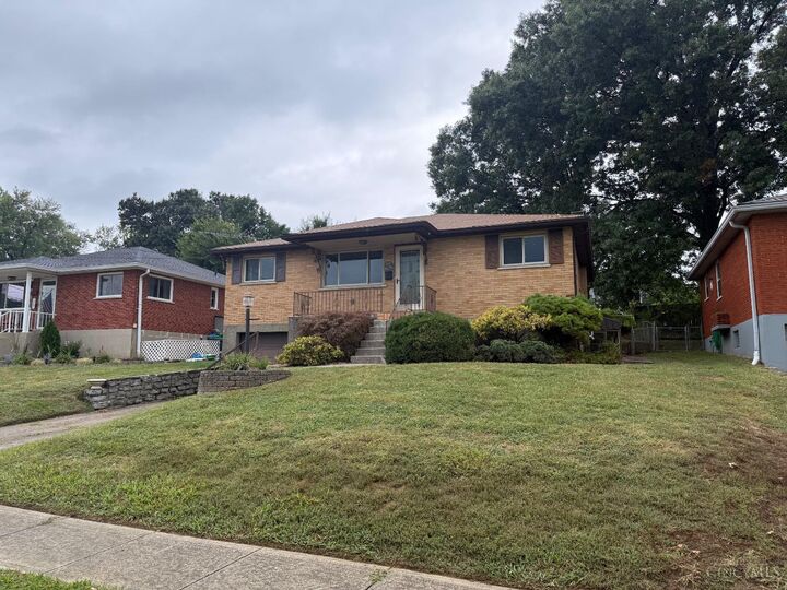 Property Photo: 3376 Keywest Drive OH 45239