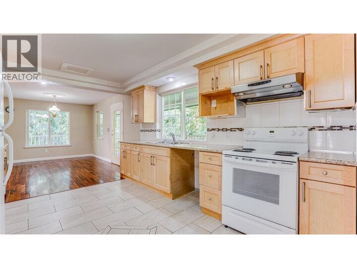 Property Photo: 20 Bigg Road BC V0E 2G6