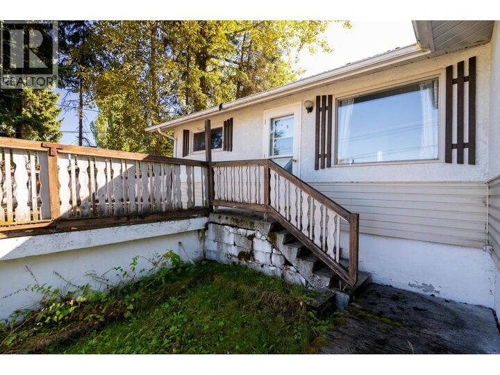 Photo de la propriété:  2843 Gogolin Road  BC V2N 1N3 