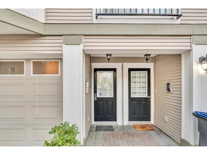 Property Photo:  9559 130A 38  BC V3V 5N9 
