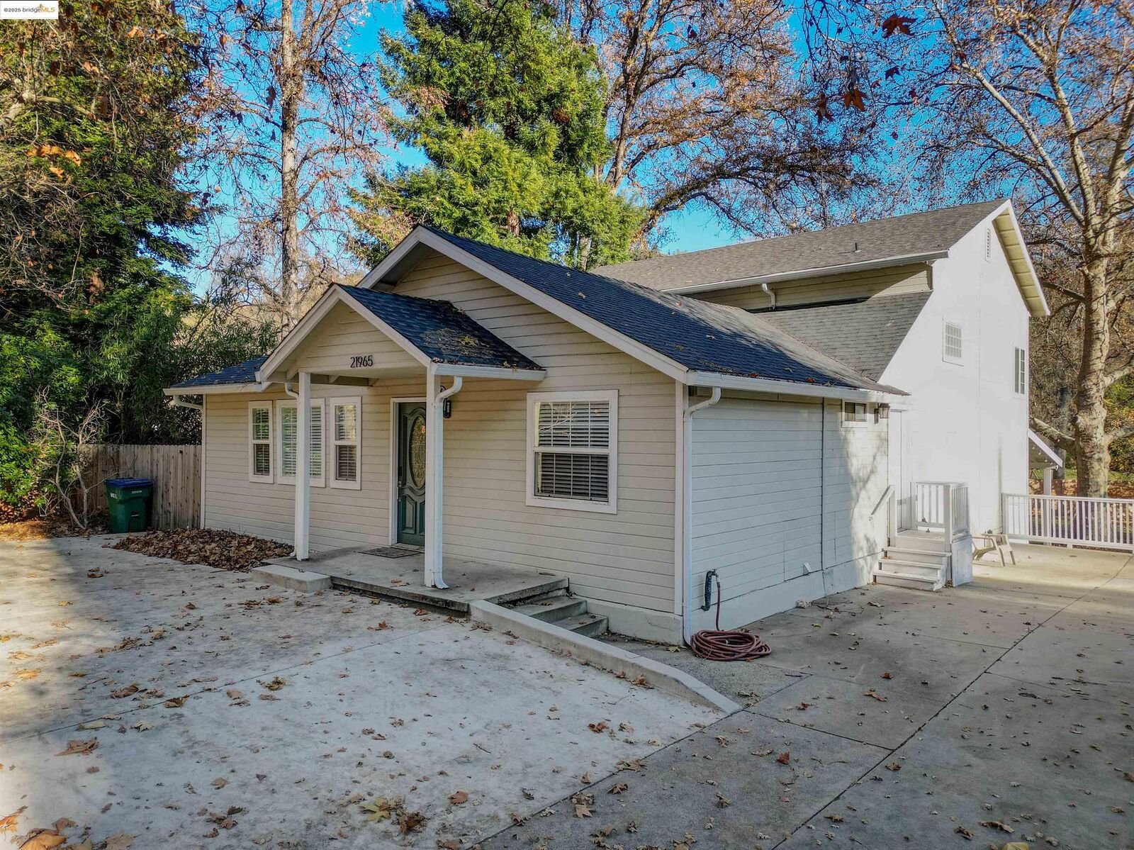 Property Photo: 21965 Sawmill Flat Rd. CA 95370