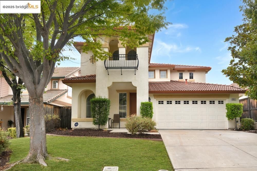 Property Photo:  20521 Sarazen Ln  CA 95363 