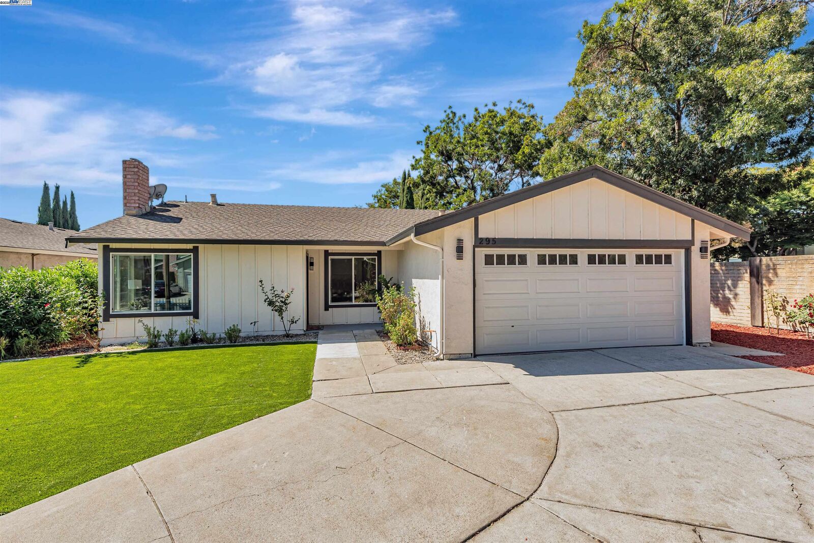 Property Photo:  295 Esmeralda Ct  CA 95116 