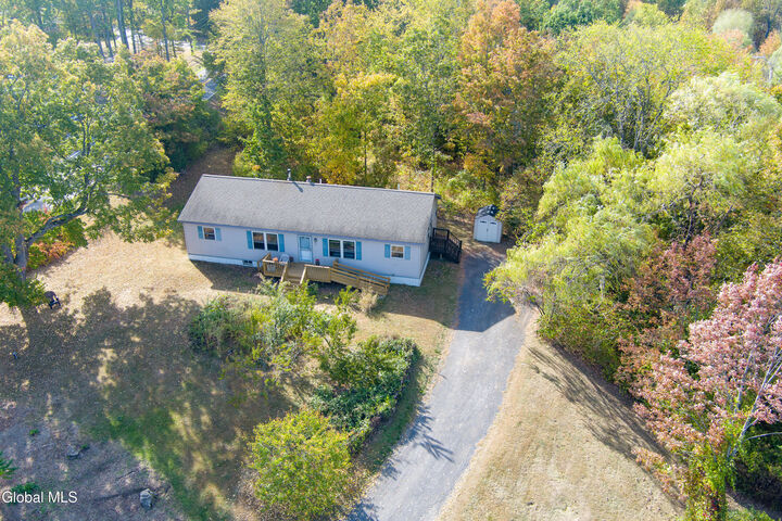 Property Photo:  261 Parkers Corners Road  NY 12306 