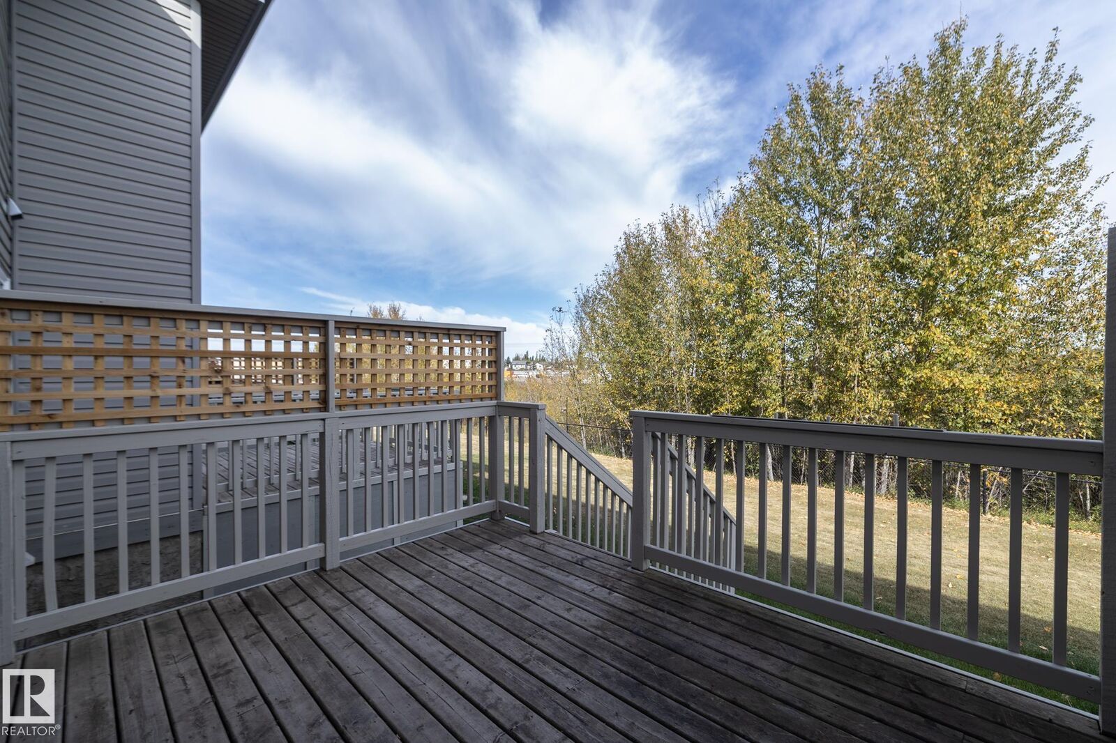 Property Photo: 197 Birchwood Close AB T9G 0A5