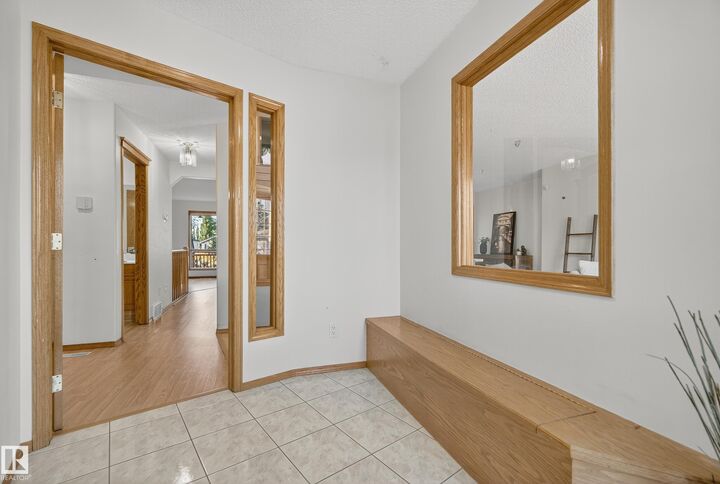 Property Photo:  917 Ormsby Wynd NW  AB T5T 6A9 