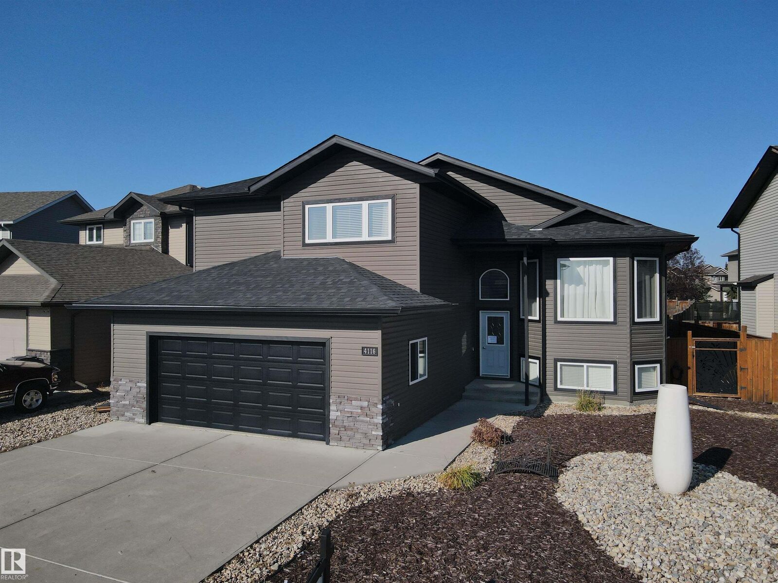 Property Photo:  4116 41 Street  AB T7A 1S2 
