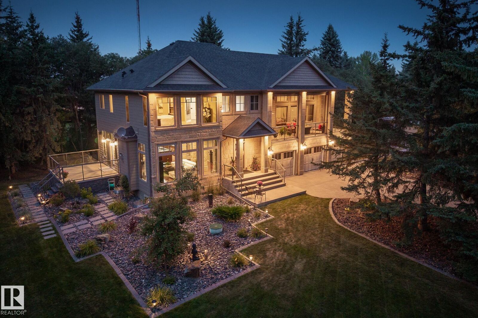 Property Photo:  26028 Meadowview Drive  AB T8T 0K8 