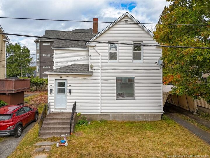 Photo de la propriété:  79-81 Hayes Street  NB E3A 2T7 