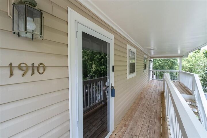 Property Photo: 1910 Countryside Place SE GA 30080