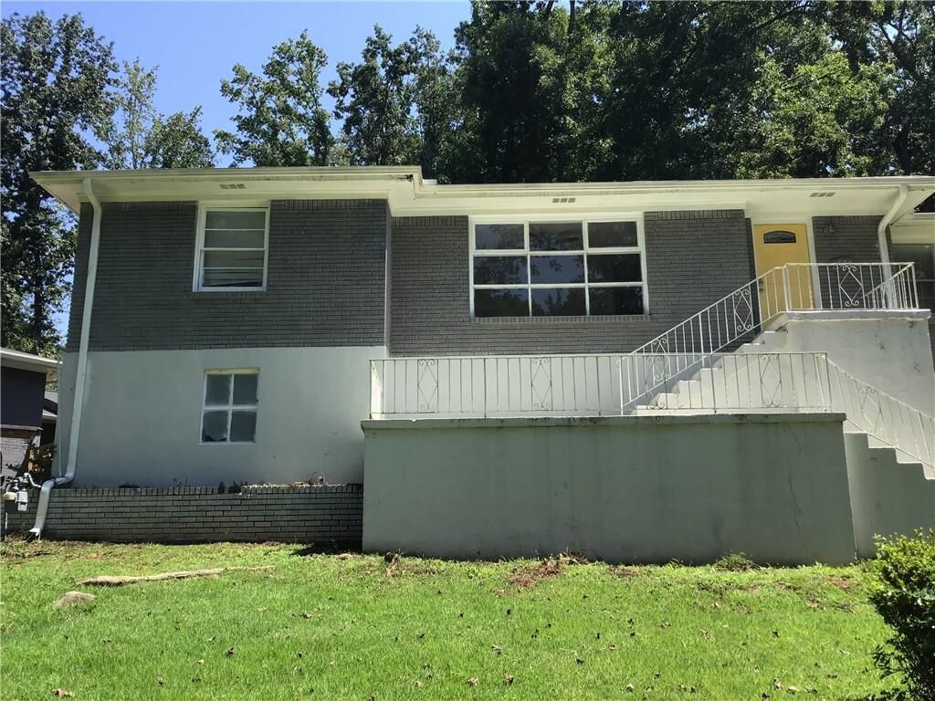 Property Photo: 2564 Riggs Drive GA 30344